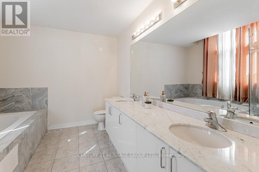 69 Morland Crescent, Aurora, Ontario  L4G 7Z2 - Photo 18 - N13104958