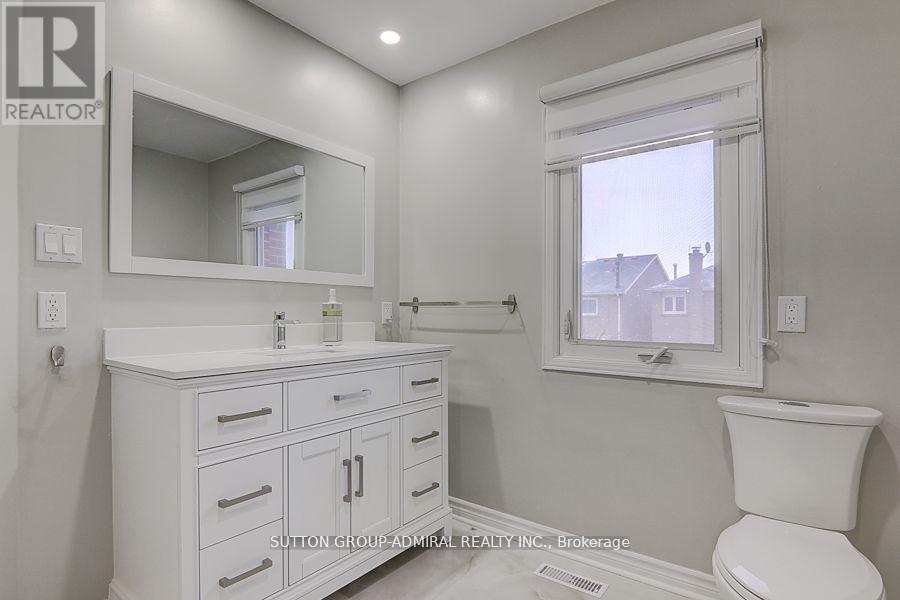 160 Gailcrest Circle, Vaughan (Crestwood-Springfarm-Yorkhill), Ontario  L4J 5W1 - Photo 14 - N13104964