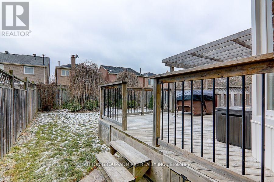 160 Gailcrest Circle, Vaughan (Crestwood-Springfarm-Yorkhill), Ontario  L4J 5W1 - Photo 31 - N13104964