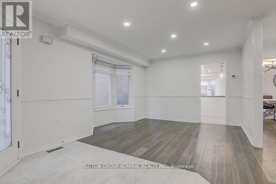 160 Gailcrest Circle, Vaughan (Crestwood-Springfarm-Yorkhill), Ontario  L4J 5W1 - Photo 33 - N13104964