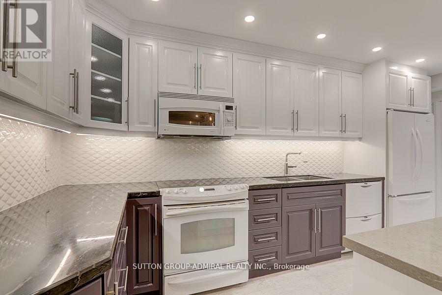160 Gailcrest Circle, Vaughan (Crestwood-Springfarm-Yorkhill), Ontario  L4J 5W1 - Photo 8 - N13104964