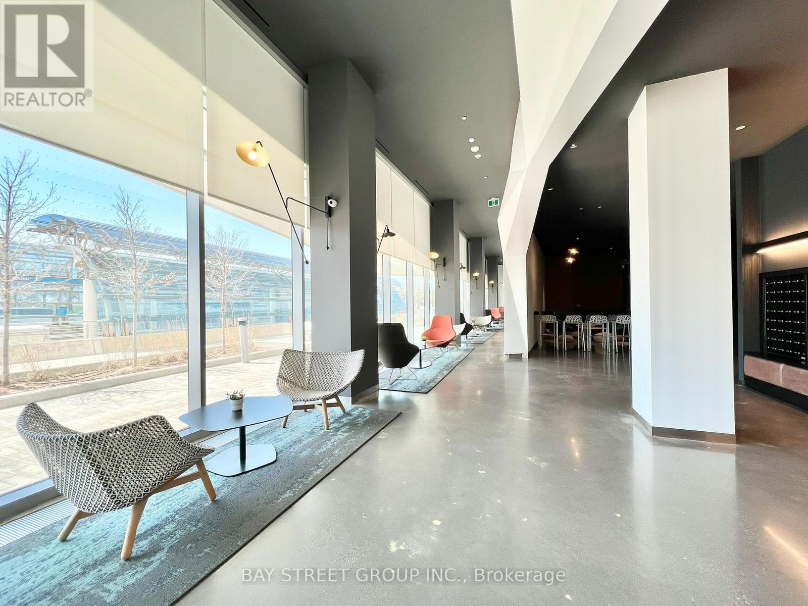 821 - 10 Rouge Valley Drive W, Markham (Unionville), Ontario  L6G 0G9 - Photo 4 - N13105070