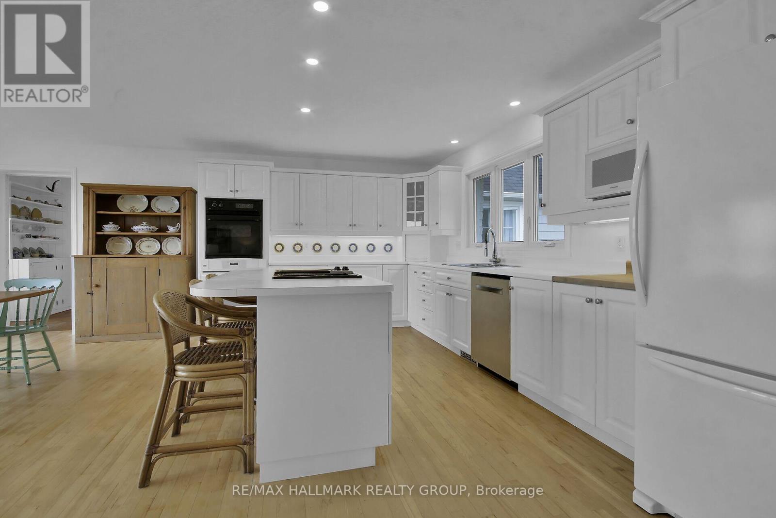 350 Berry Side Road, Ottawa, Ontario  K0A 1T0 - Photo 8 - X13105038