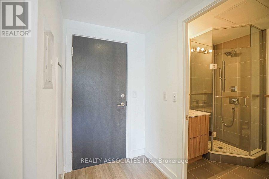 307 - 6 Parkwood Avenue, Toronto, Ontario  M4V 1V1 - Photo 2 - C12886120
