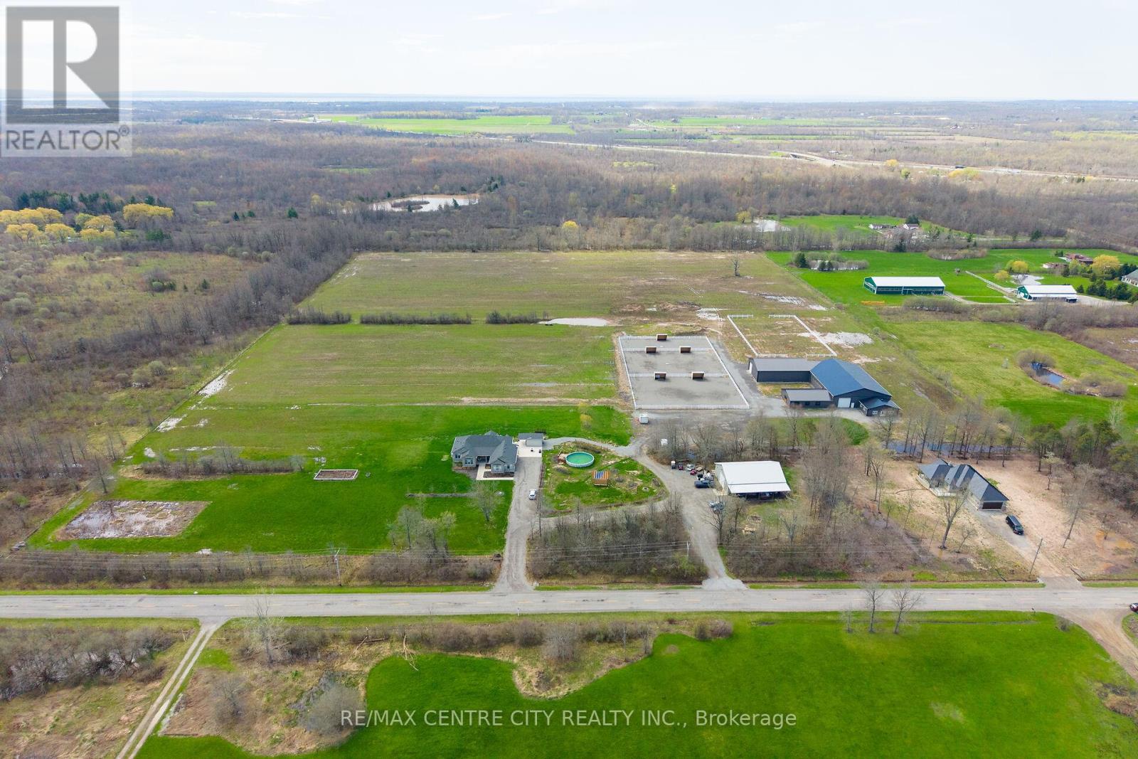 2301 Townline Road, Fort Erie, Ontario  L0S 1S0 - Photo 4 - X13105182