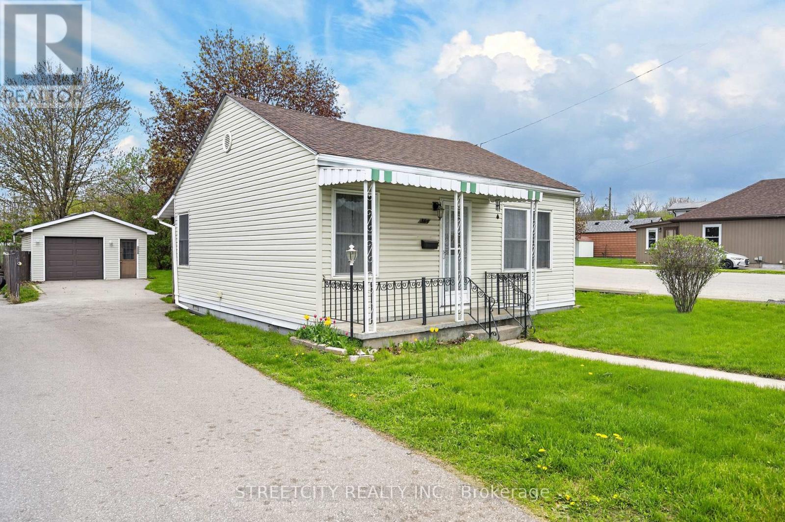 384 Brock Street N, Brantford, Ontario  N3S 5Y7 - Photo 3 - X13105276