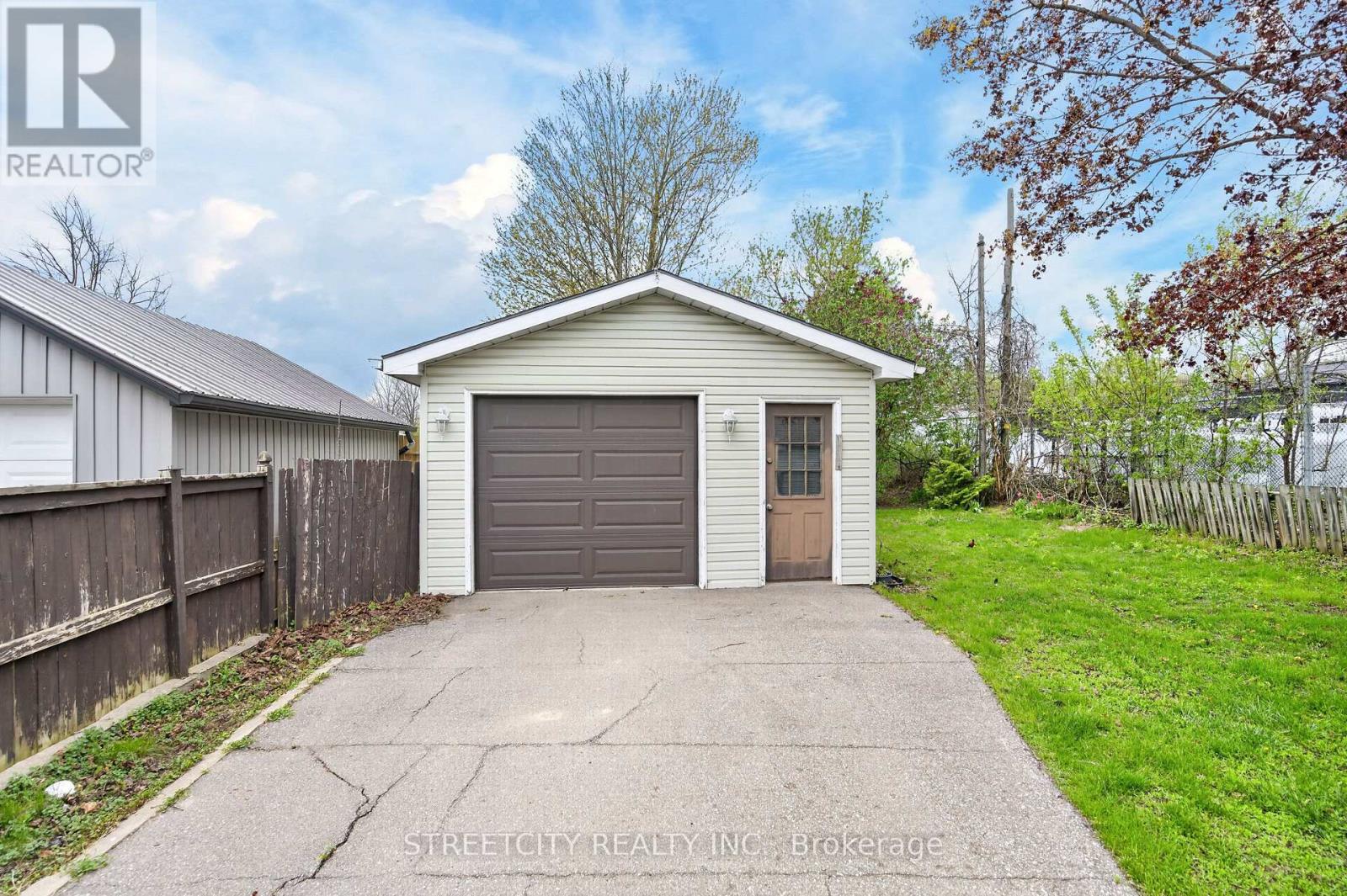 384 Brock Street N, Brantford, Ontario  N3S 5Y7 - Photo 5 - X13105276