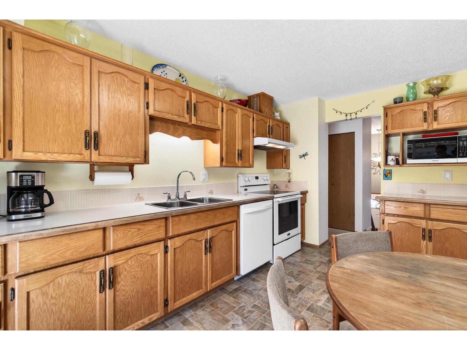 13908 80b Avenue, Surrey, British Columbia  V3W 9B4 - Photo 17 - R3121474