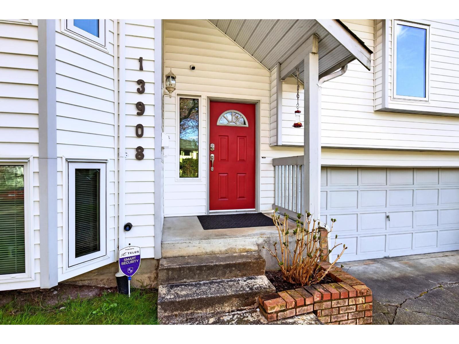 13908 80b Avenue, Surrey, British Columbia  V3W 9B4 - Photo 6 - R3121474