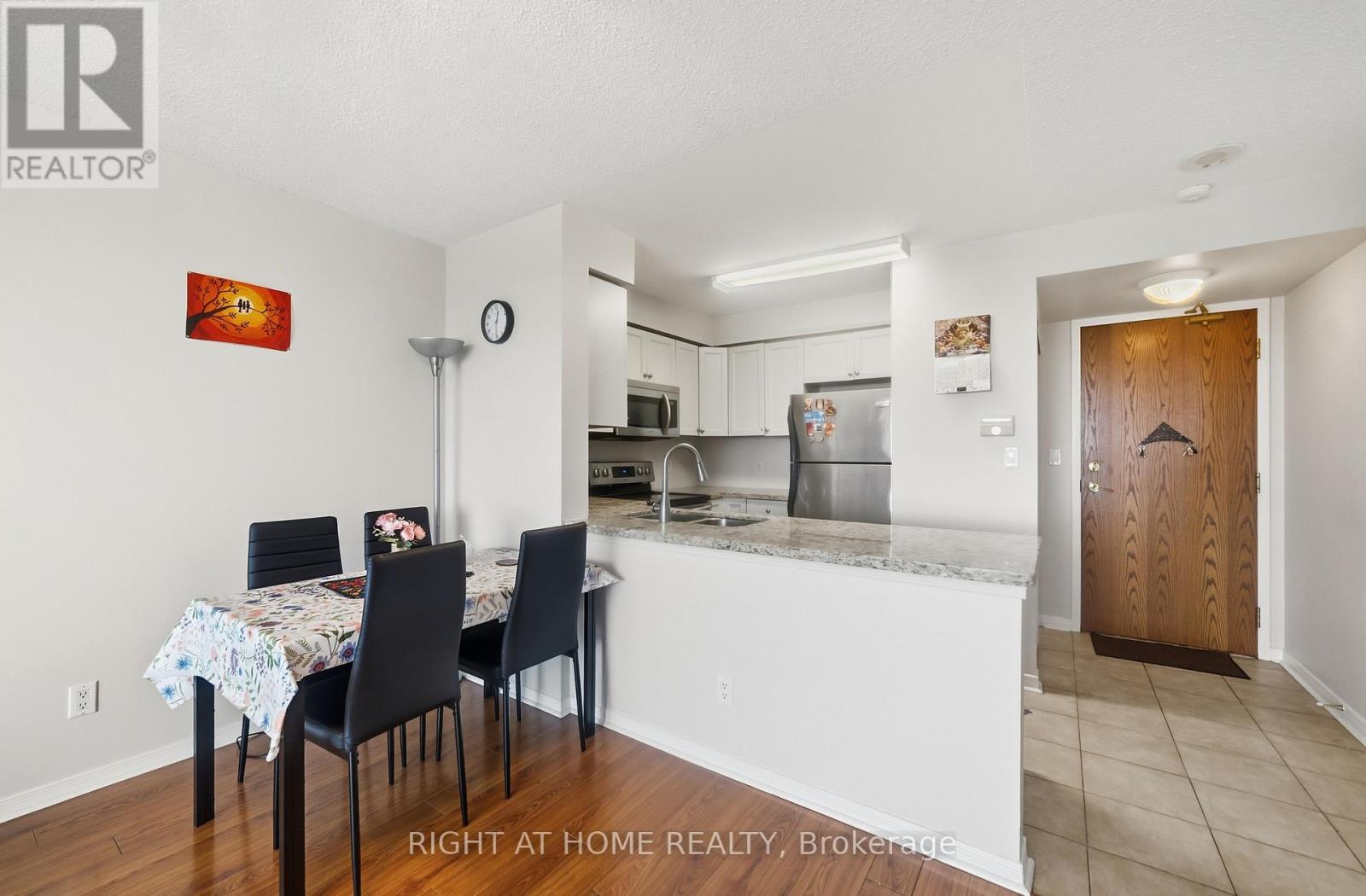 607 - 4879 Kimbermount Avenue, Mississauga, Ontario  L5B 0H8 - Photo 10 - W13093764
