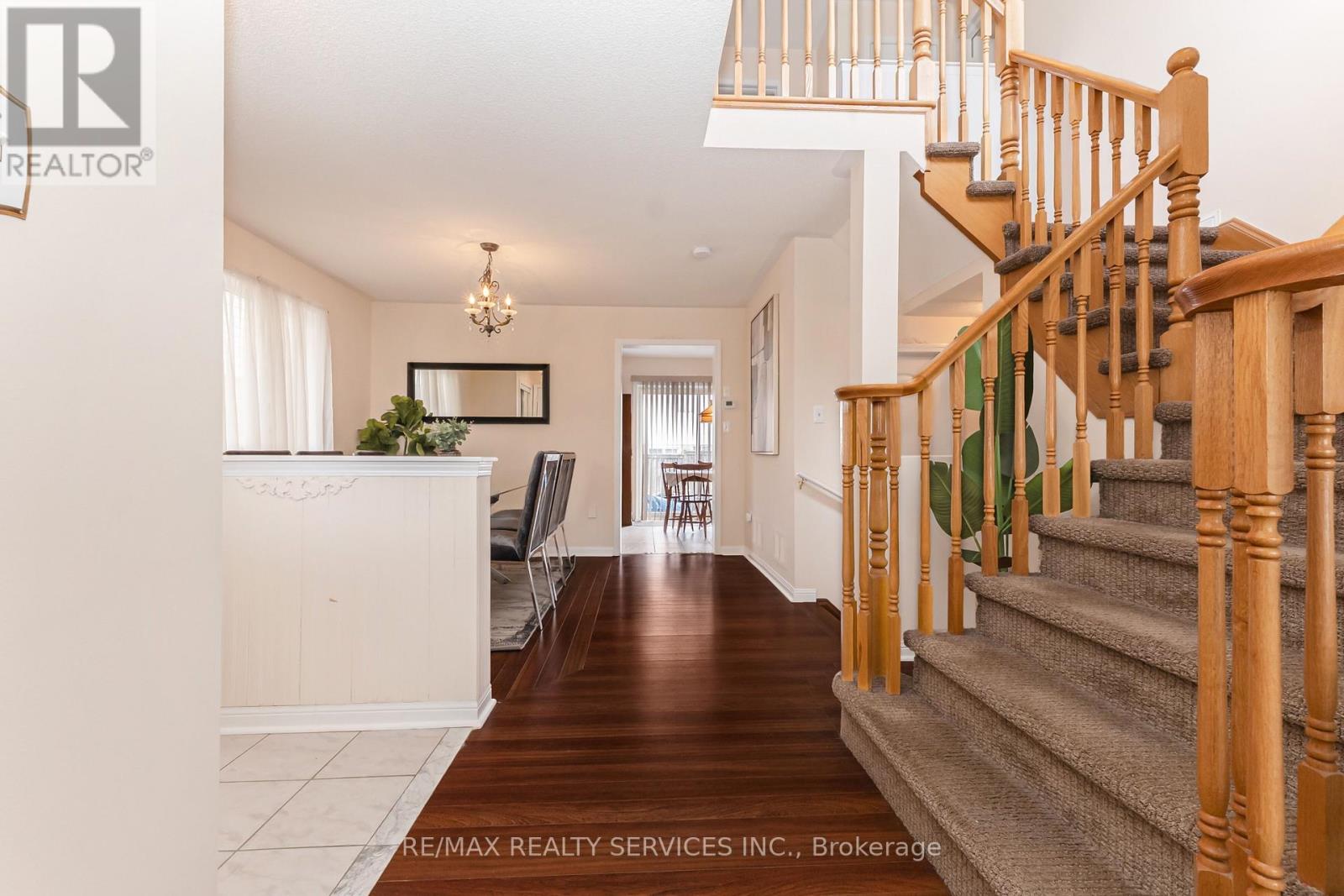 3 Springhurst Avenue, Brampton (Fletcher's Meadow), Ontario  L7A 1P6 - Photo 12 - W13105012