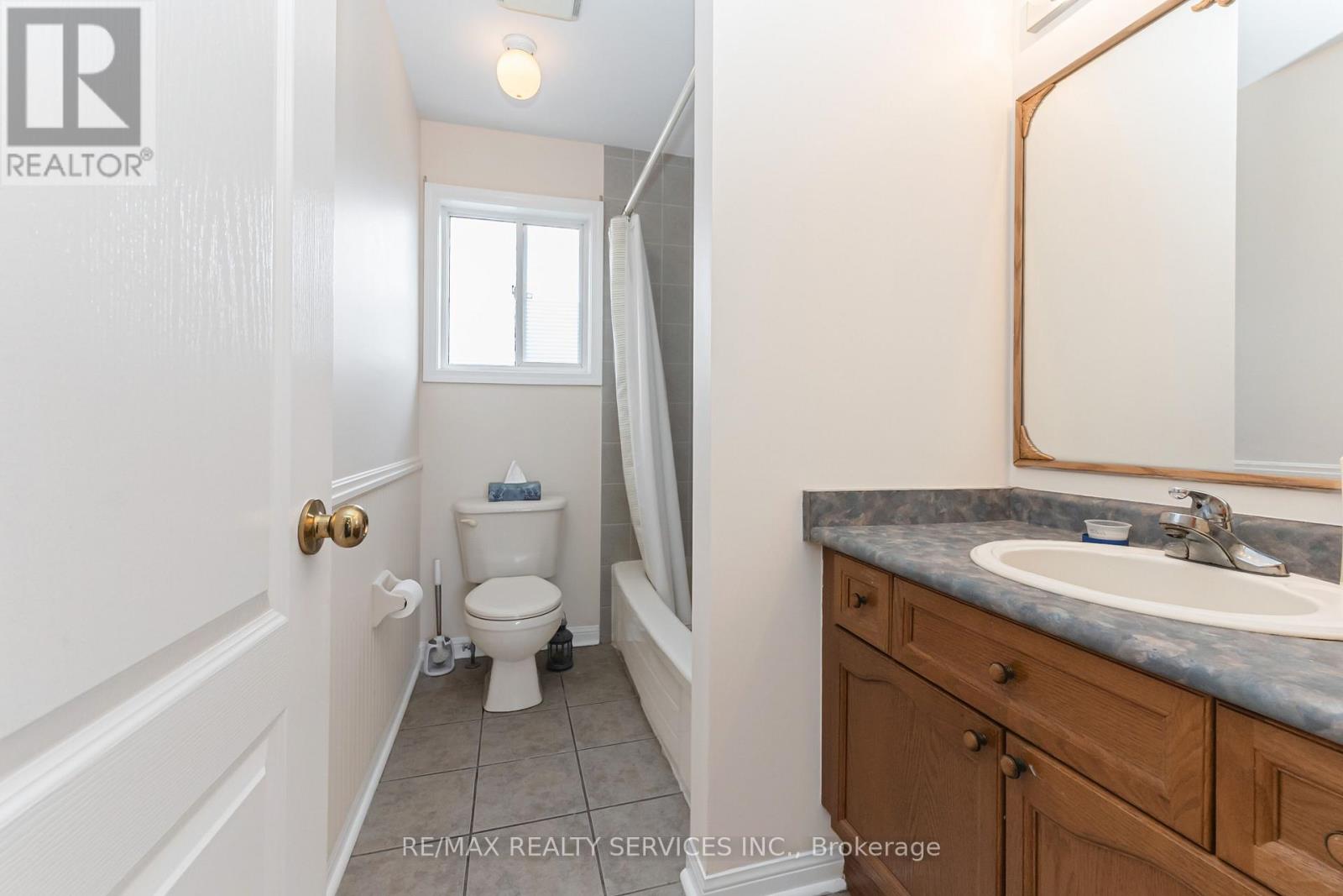 3 Springhurst Avenue, Brampton (Fletcher's Meadow), Ontario  L7A 1P6 - Photo 30 - W13105012