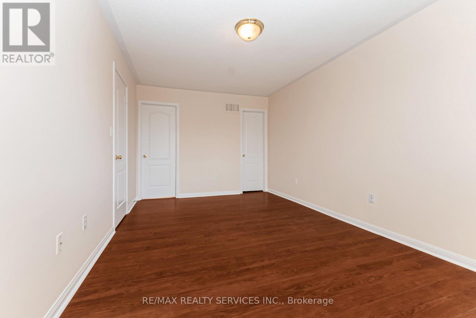 3 Springhurst Avenue, Brampton (Fletcher's Meadow), Ontario  L7A 1P6 - Photo 34 - W13105012