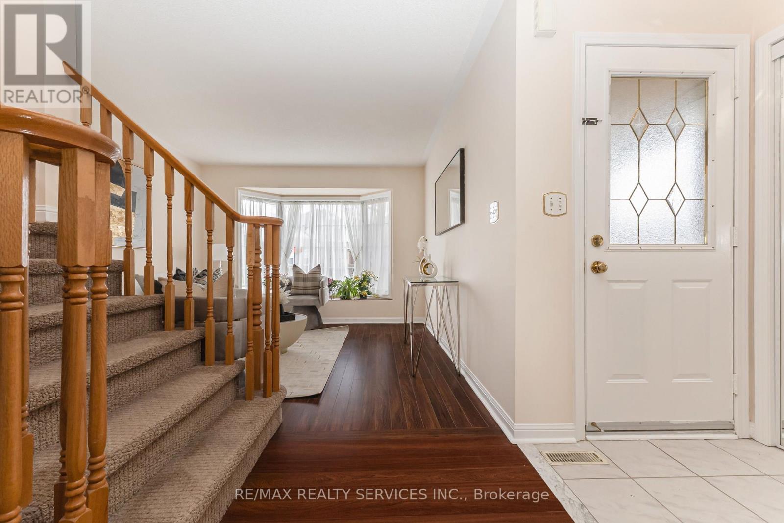 3 Springhurst Avenue, Brampton (Fletcher's Meadow), Ontario  L7A 1P6 - Photo 7 - W13105012