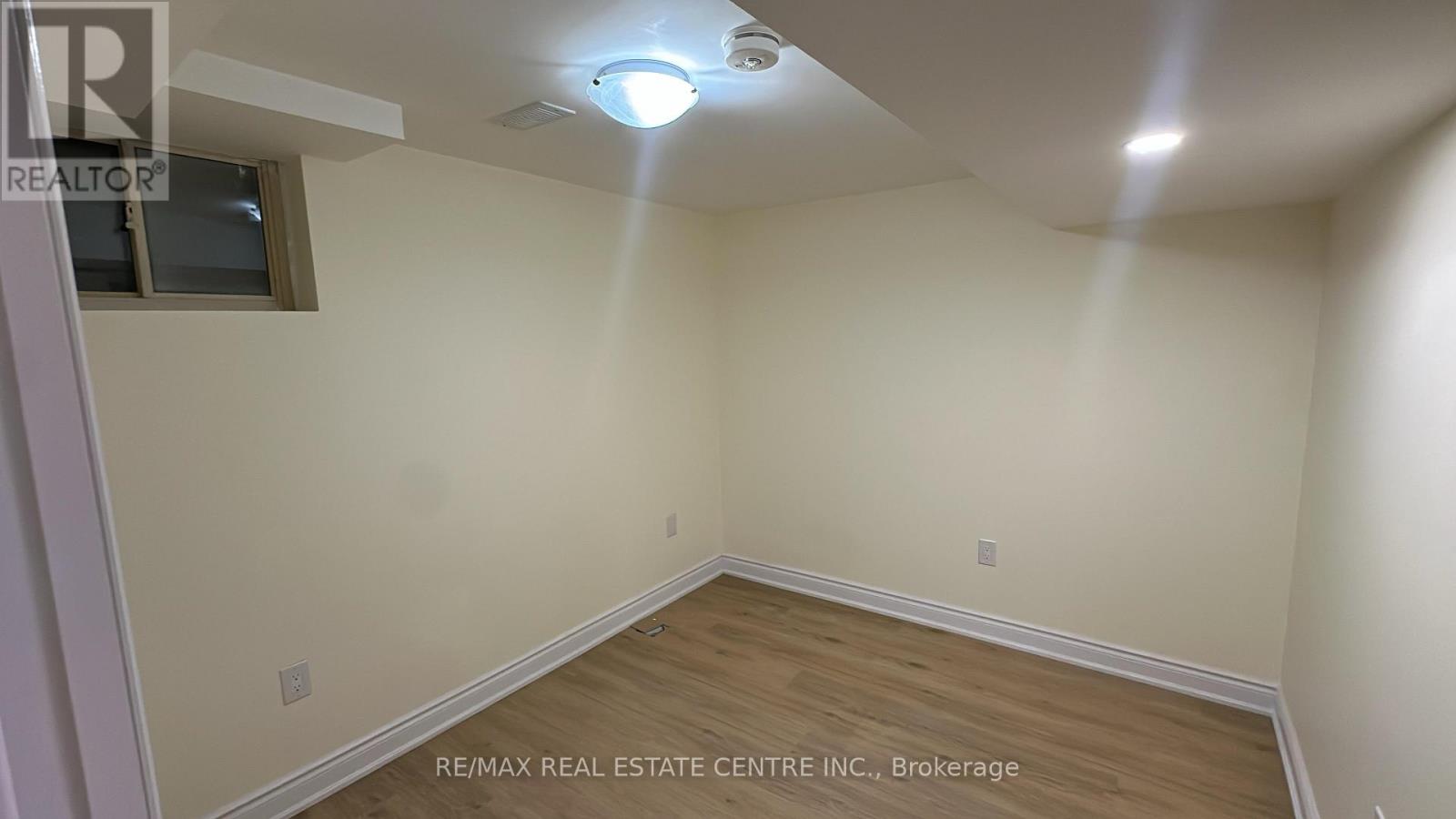 Basement - 31 Haslemere Avenue, Brampton, Ontario  L6W 2X3 - Photo 5 - W13105024