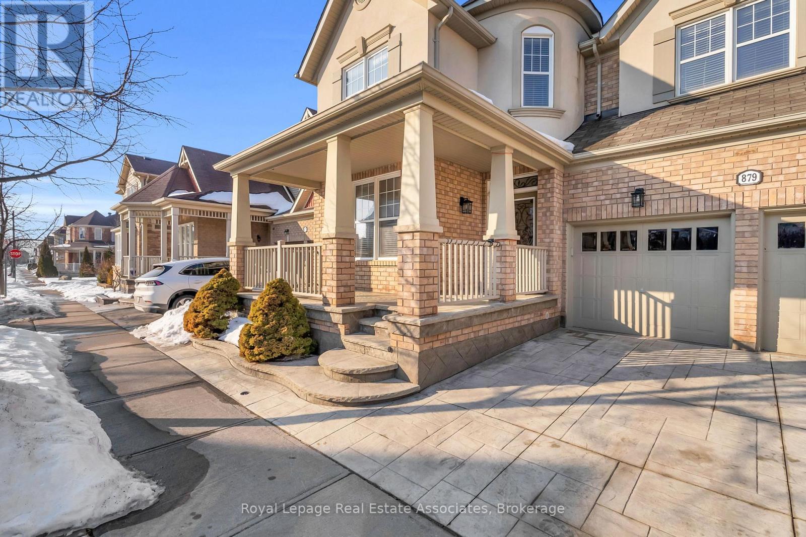 879 Etherington Way, Milton, Ontario  L9T 0Z3 - Photo 2 - W13105044
