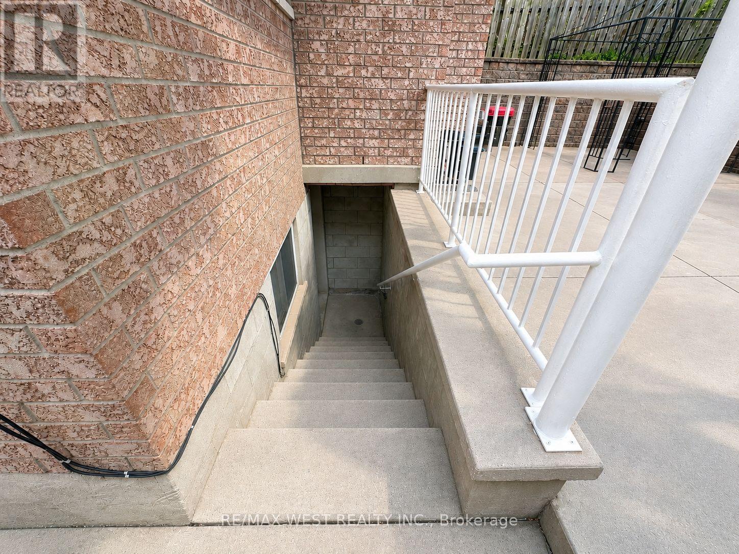 Basement - 355 Silverthorn Avenue, Toronto, Ontario  M6M 3G7 - Photo 6 - W13105046