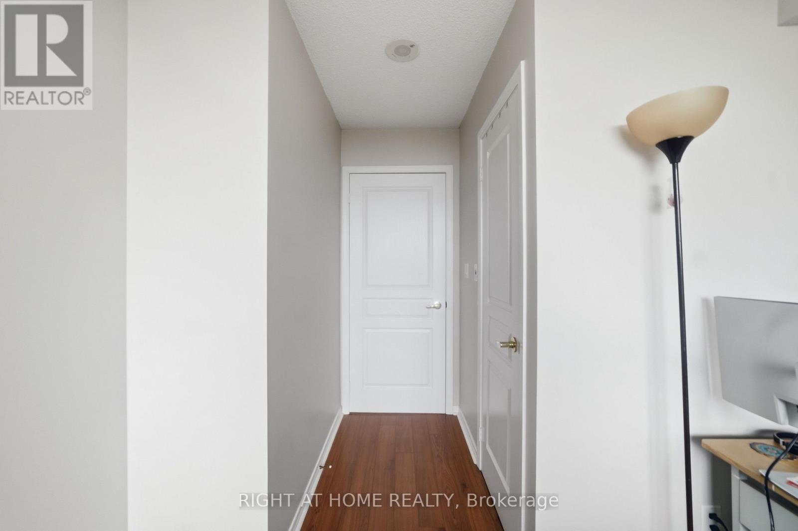 607 - 4879 Kimbermount Avenue, Mississauga, Ontario  L5B 0H8 - Photo 7 - W13093764