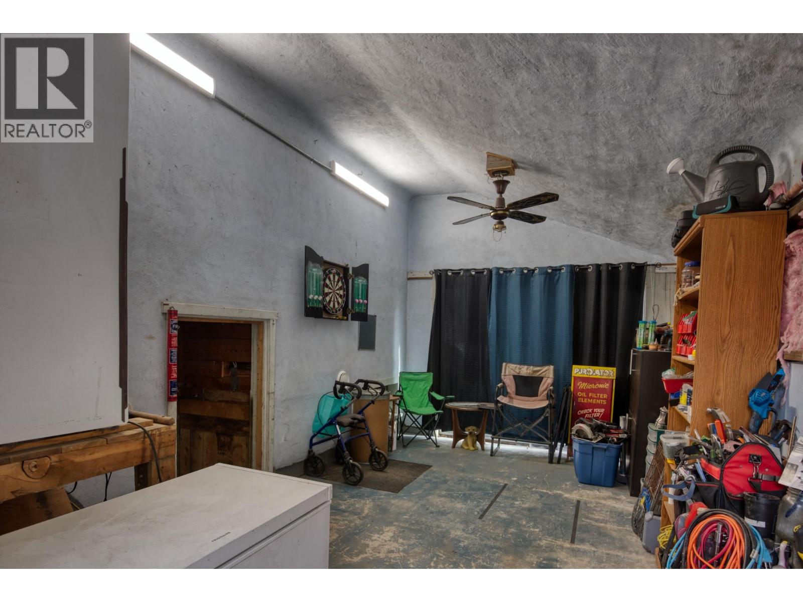 3038 10th Avenue, Keremeos, British Columbia  V0X 1N3 - Photo 18 - 10386145