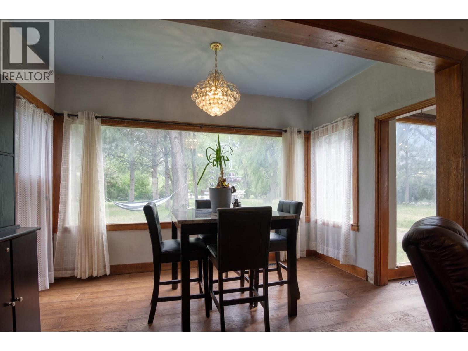 3038 10th Avenue, Keremeos, British Columbia  V0X 1N3 - Photo 7 - 10386145