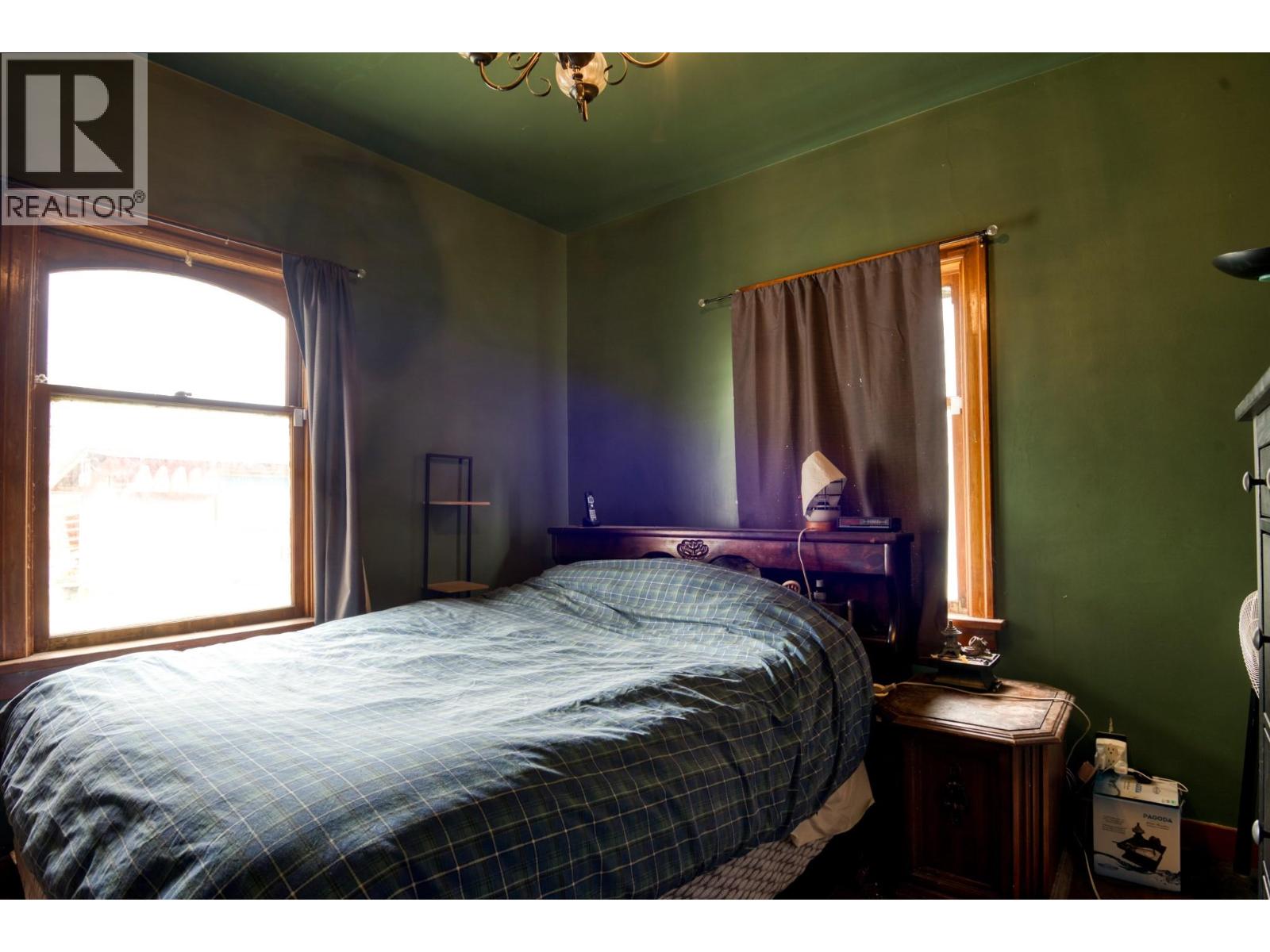 3038 10th Avenue, Keremeos, British Columbia  V0X 1N3 - Photo 16 - 10386145