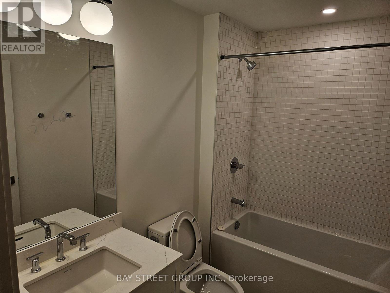 1203 - 206 King Street W, Hamilton, Ontario  L8P 1A5 - Photo 11 - X13105042