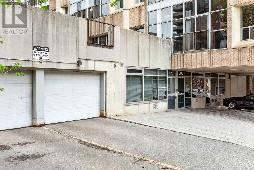 120 Jackson Street W, Hamilton, Ontario  L8P 0A4 - Photo 5 - X13105088