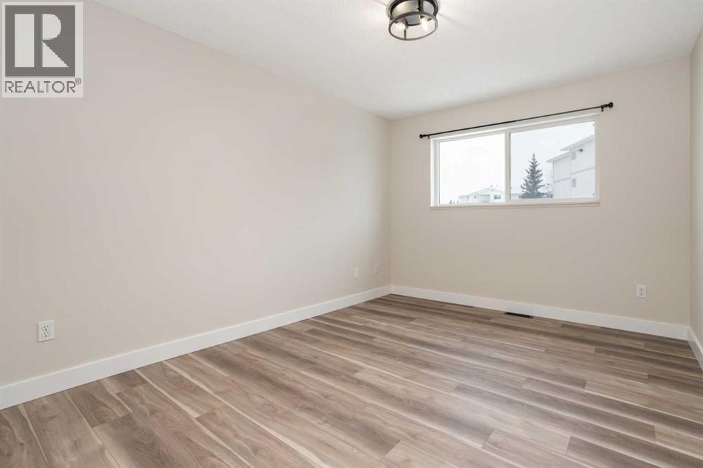 101b, 4917 68 Street, Camrose, Alberta  T4V 4T8 - Photo 11 - A2309605