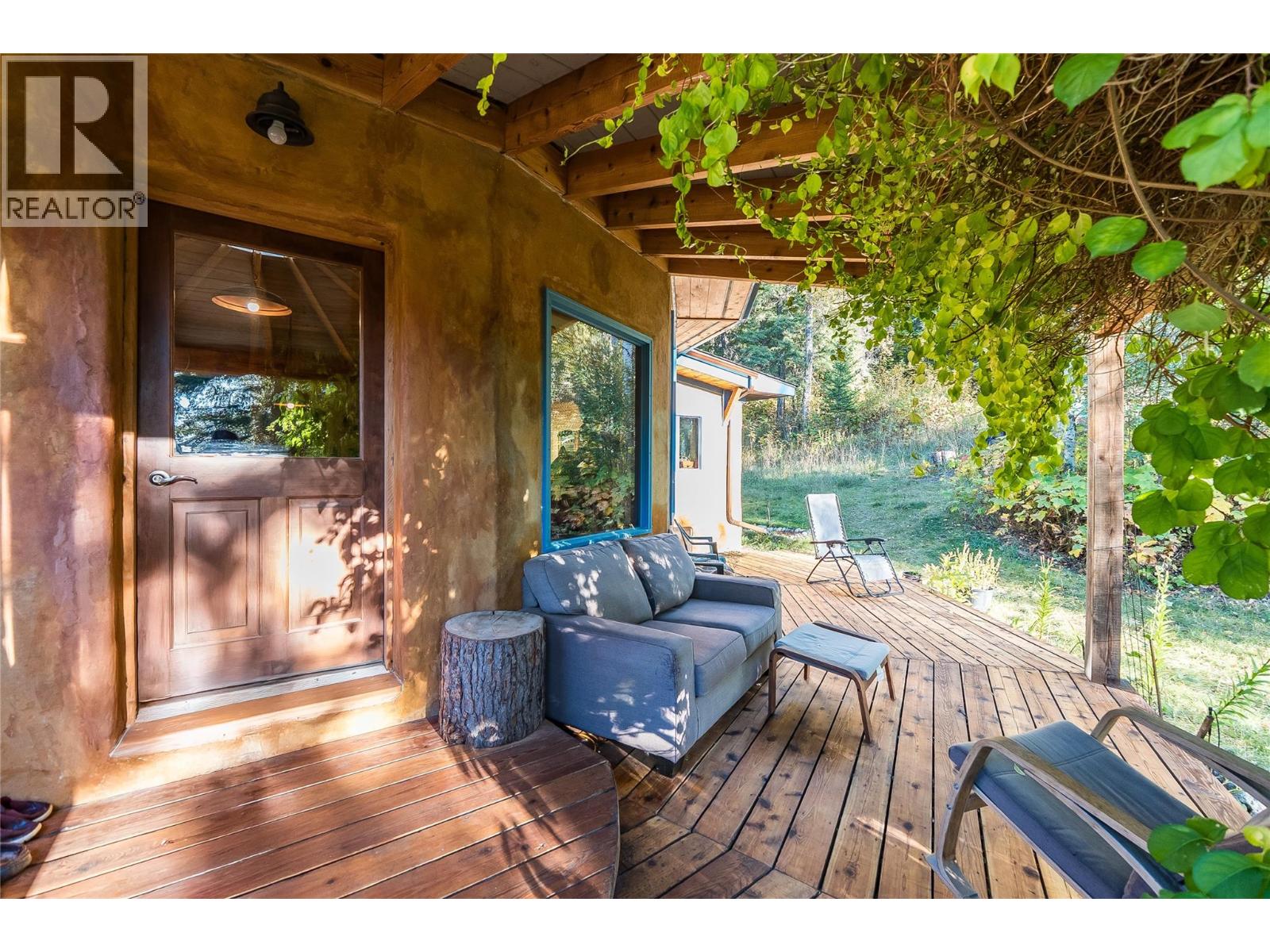2129 Svoboda Road, Nelson, British Columbia  V1L 3V3 - Photo 57 - 10386644