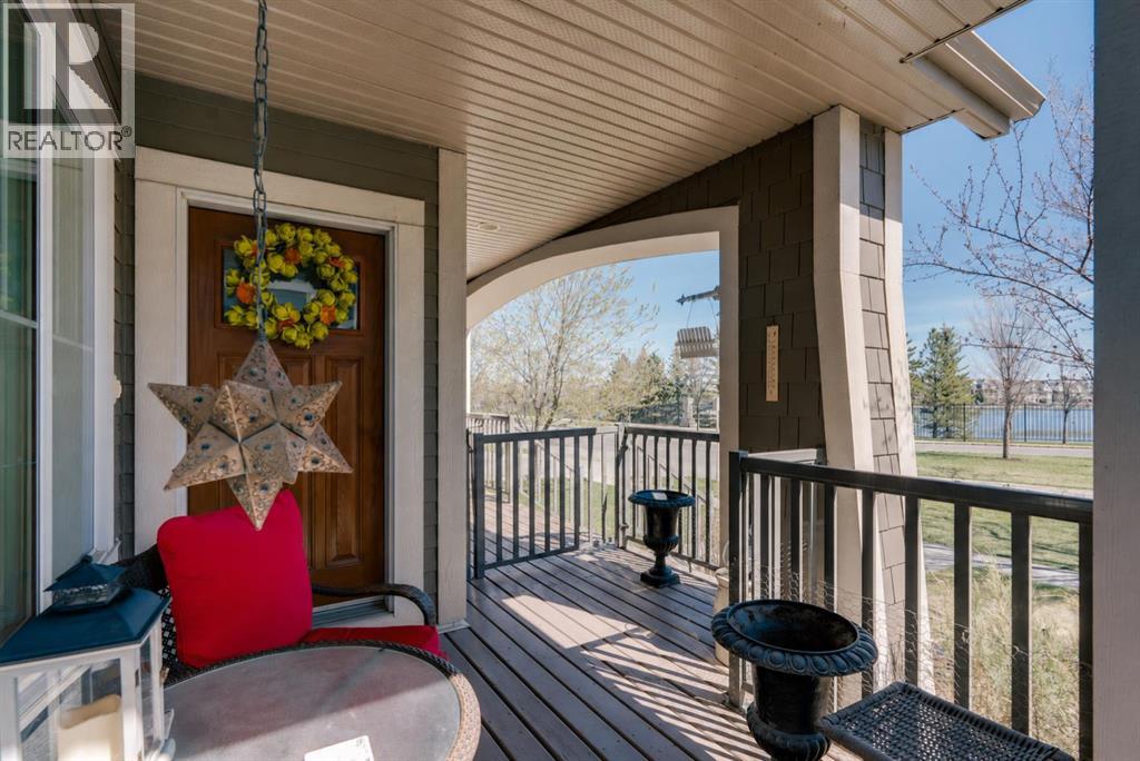 2280 Mahogany Boulevard Se, Calgary, Alberta  T3M 1Y7 - Photo 4 - A2309162