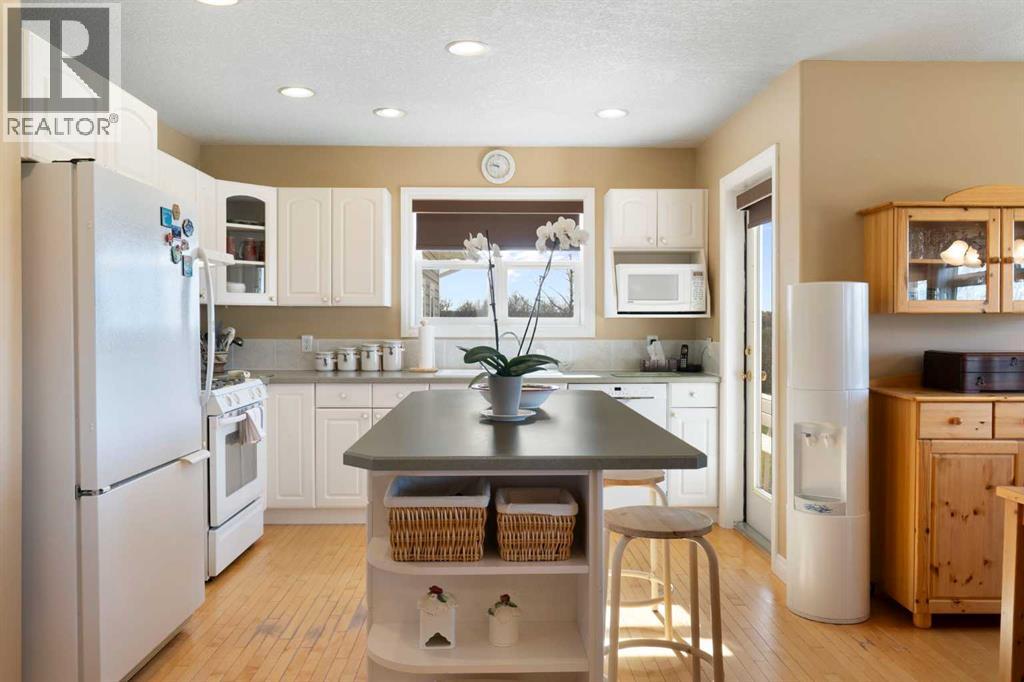 36341 Range Road 250, Rural Red Deer County, Alberta  T0M 1R0 - Photo 10 - A2309227