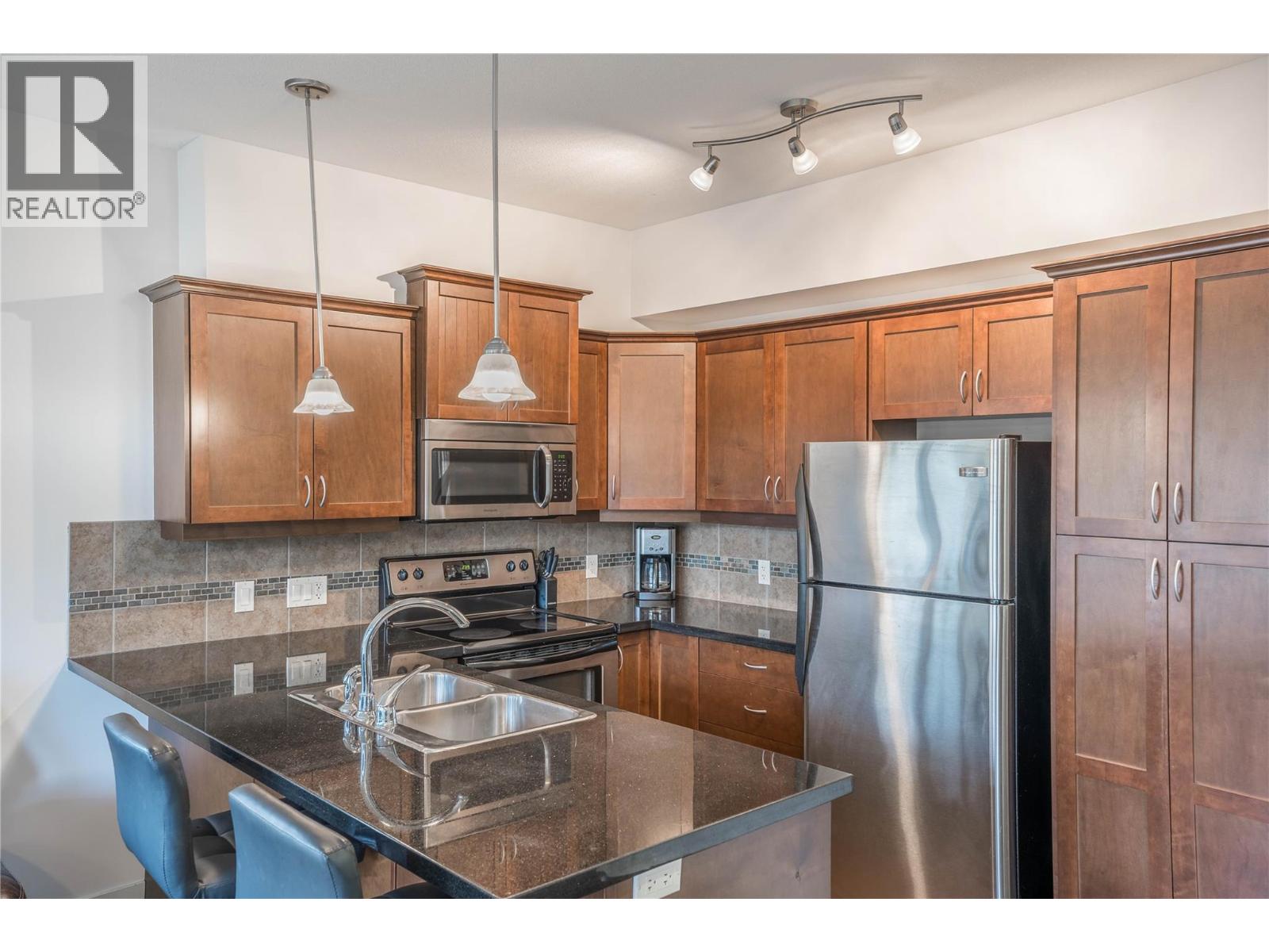 3533 Carrington Road Unit# 213, West Kelowna, British Columbia  V4T 2Z9 - Photo 2 - 10386803