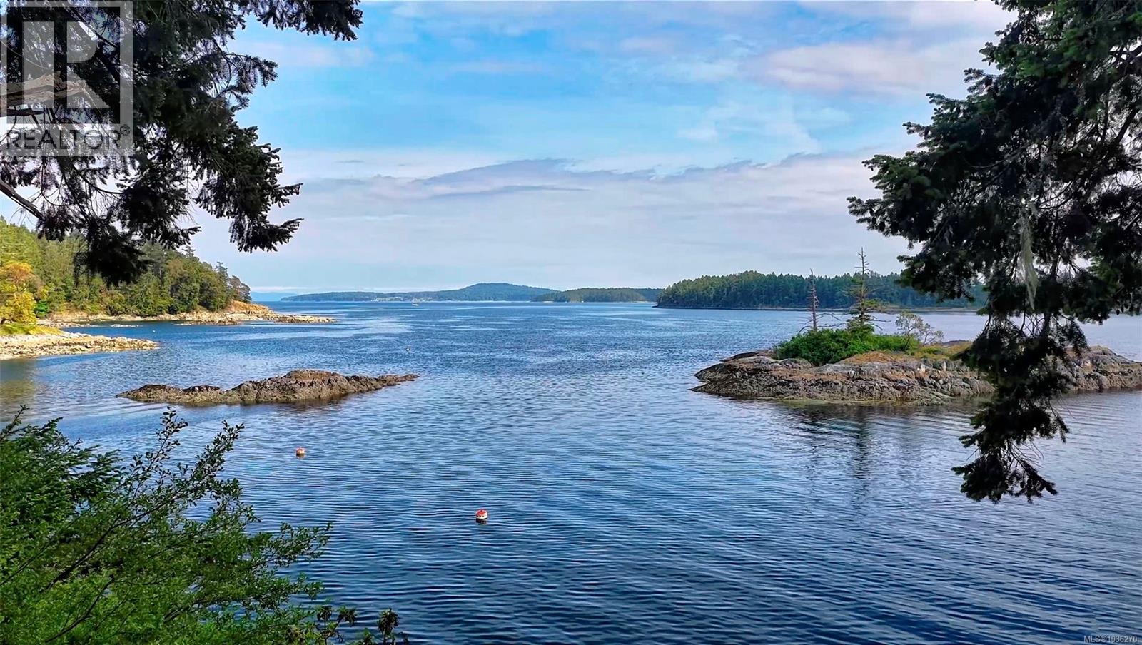 157 Menhinick Dr, Salt Spring, British Columbia  V8K 1W7 - Photo 27 - 1036270