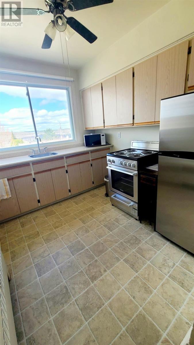 5-100b Hutchison Ave, Elliot Lake, Ontario  P5A 1W8 - Photo 4 - SM260932