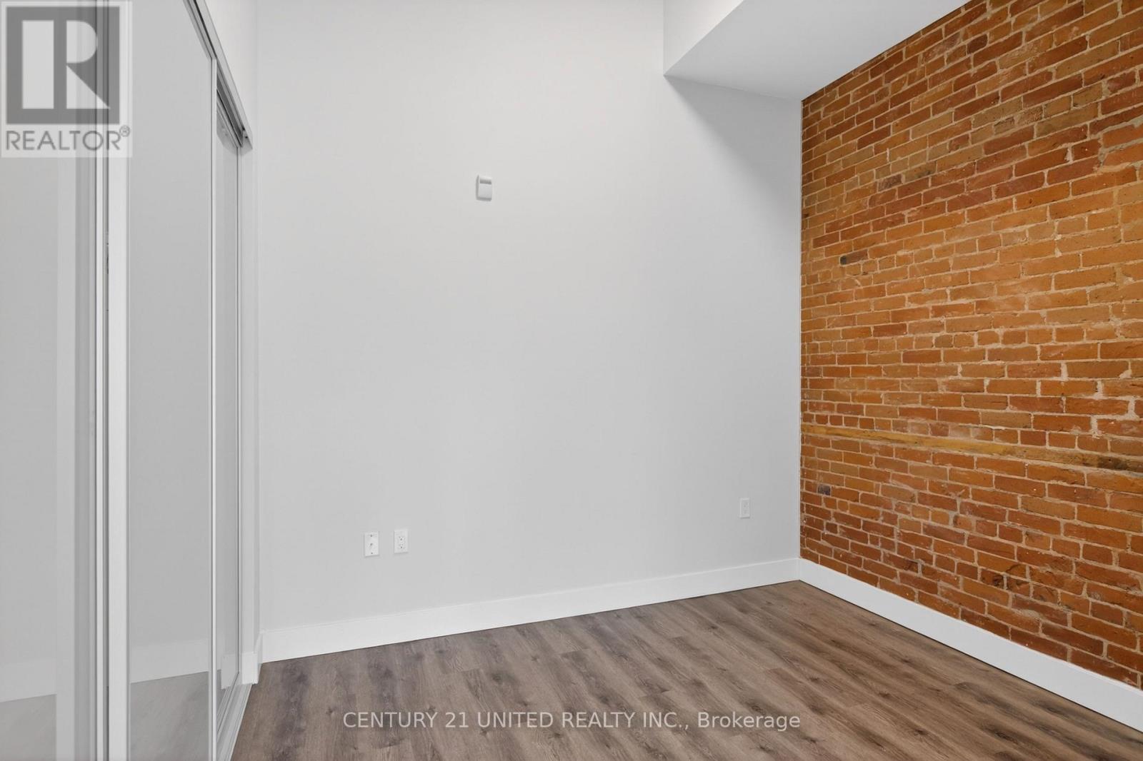 201 - 475 George Street N, Peterborough, Ontario  K9H 0J4 - Photo 9 - X13105296