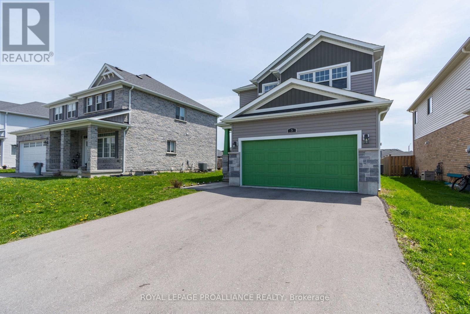 5 Cottonwood Drive, Belleville (Thurlow Ward), Ontario  K8N 0J3 - Photo 3 - X13105322