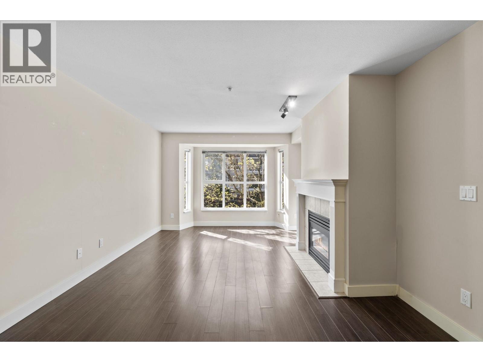 205 2393 Welcher Avenue, Port Coquitlam, British Columbia V3C 1X6 - Photo 4 - R3110085