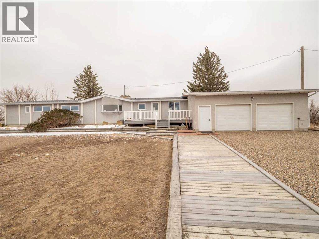 173065 Twp 102, Rural Taber, Alberta  T1G 2C9 - Photo 1 - A2293357