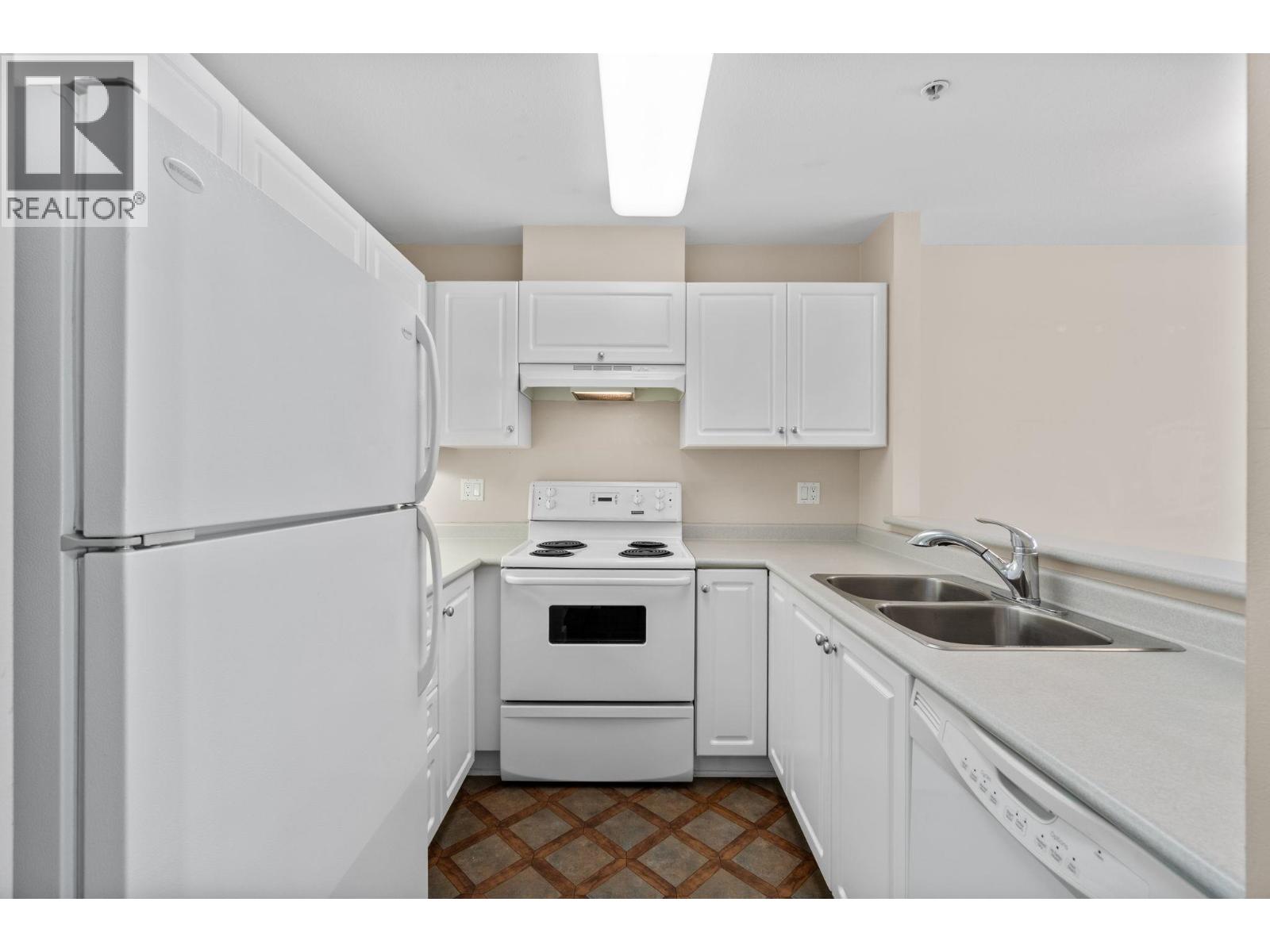 205 2393 Welcher Avenue, Port Coquitlam, British Columbia V3C 1X6 - Photo 16 - R3110085