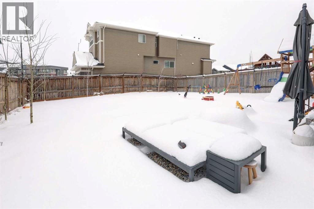 546 Sherwood Boulevard Nw, Calgary, Alberta  T3R 0R7 - Photo 37 - A2295395