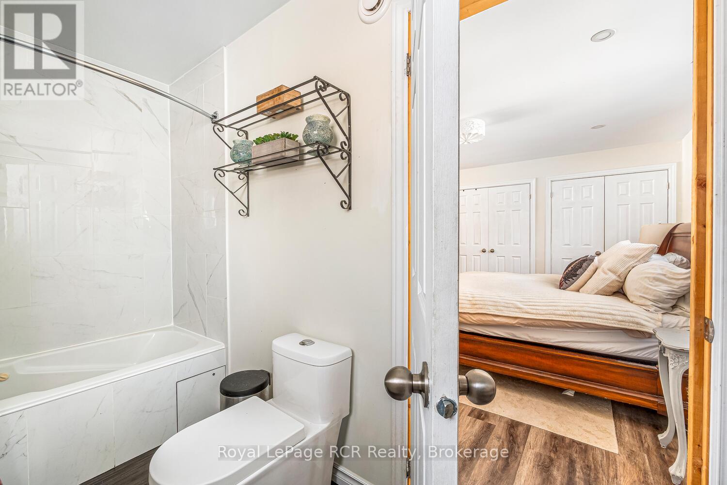 430099 Sydenham Lakeshore Drive, Meaford, Ontario  N0H 1B0 - Photo 21 - X13105236