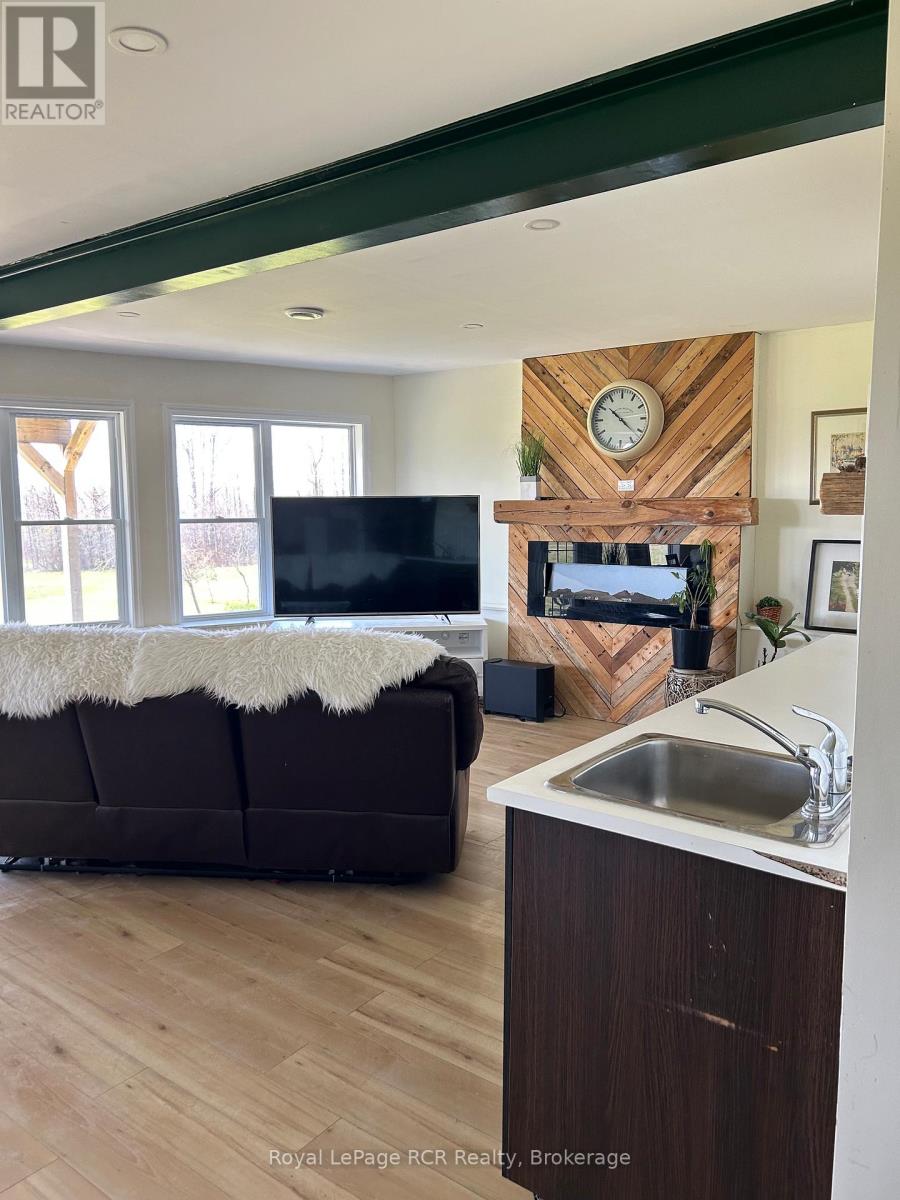 430099 Sydenham Lakeshore Drive, Meaford, Ontario  N0H 1B0 - Photo 31 - X13105236