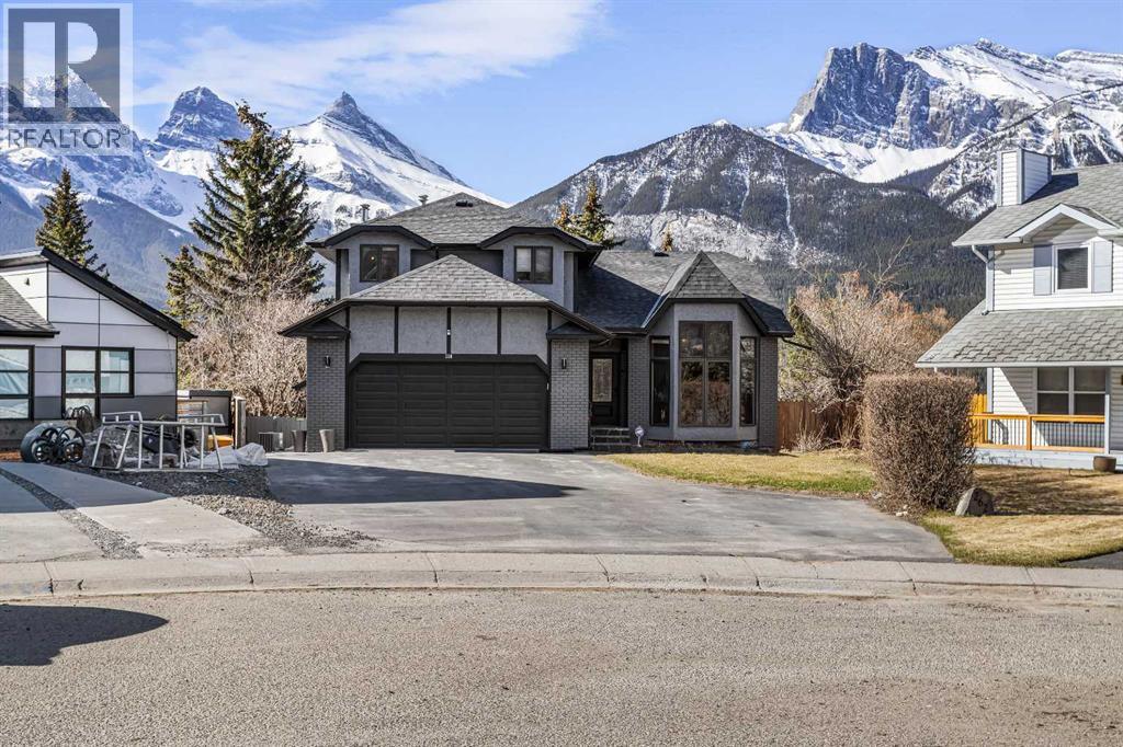 260 Grizzly Crescent, Canmore, Alberta