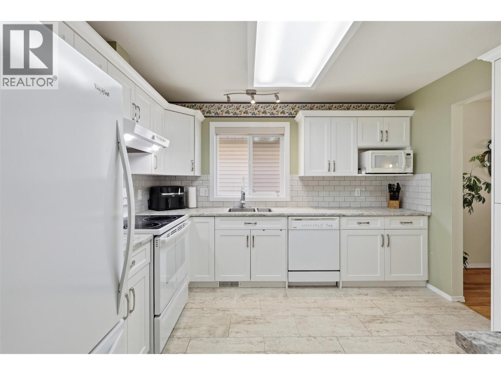 1195 14 Street Unit# 4, Kamloops, British Columbia  V2B 8L1 - Photo 5 - 10386548