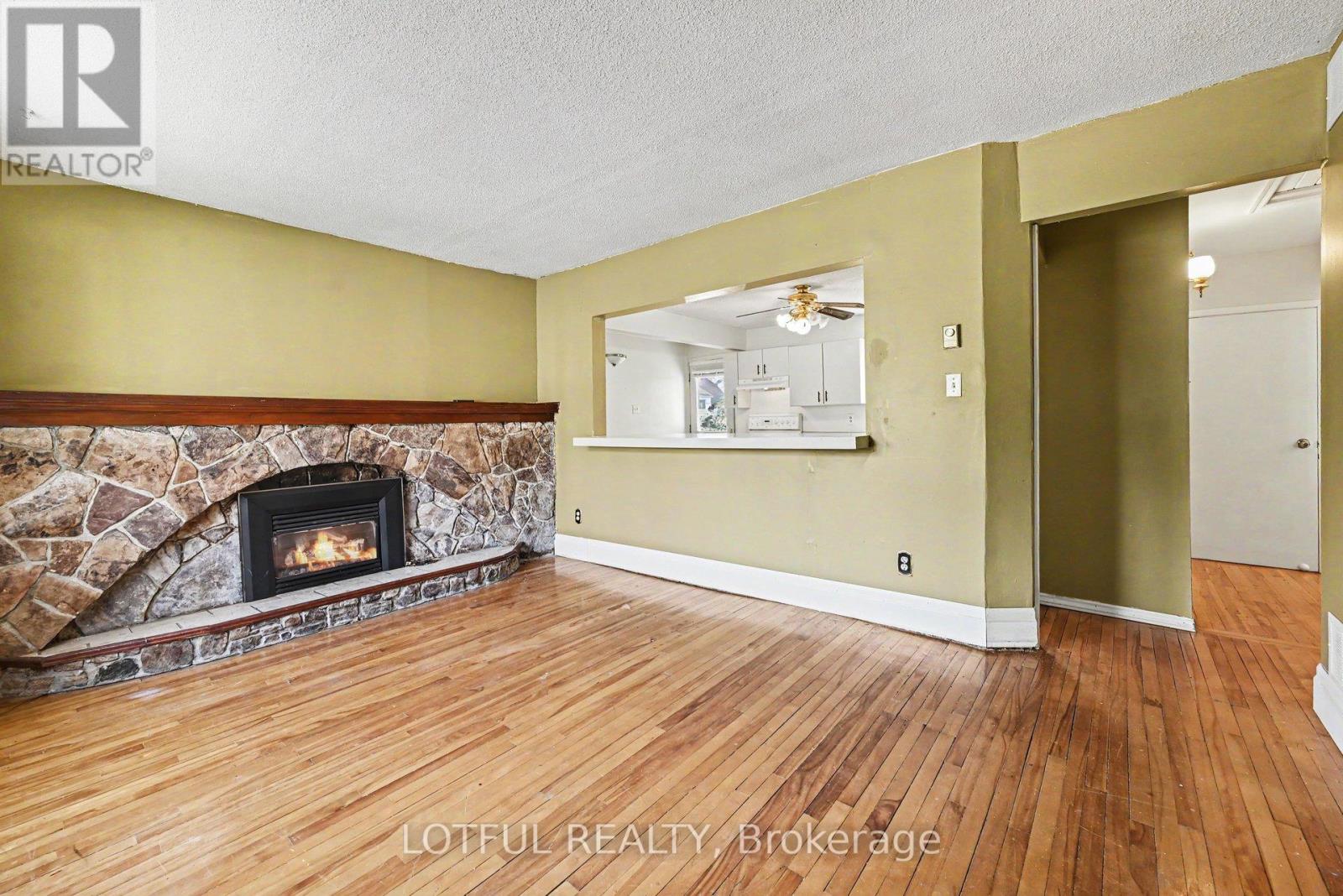 1 - 98 Queen Mary Street, Ottawa, Ontario  K1K 1X7 - Photo 5 - X13105280