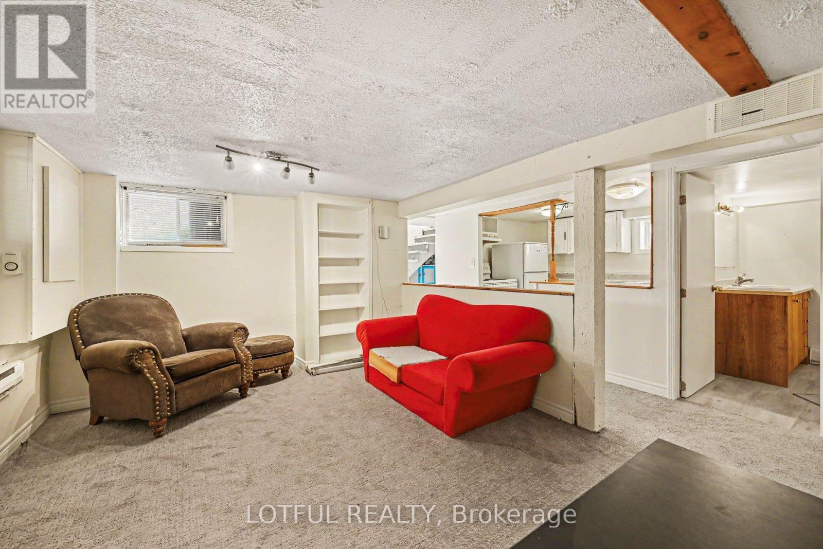 2 - 98 Queen Mary Street, Ottawa, Ontario  K1K 1X7 - Photo 5 - X13105286