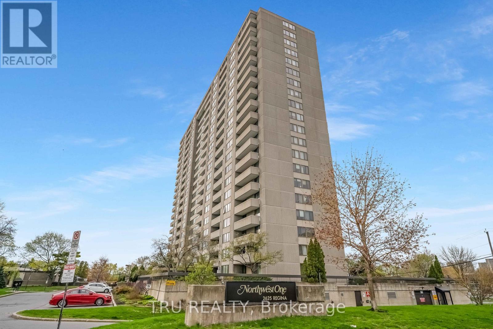 1504 - 2625 Regina Street, Ottawa, Ontario  K2B 5W8 - Photo 1 - X13105316