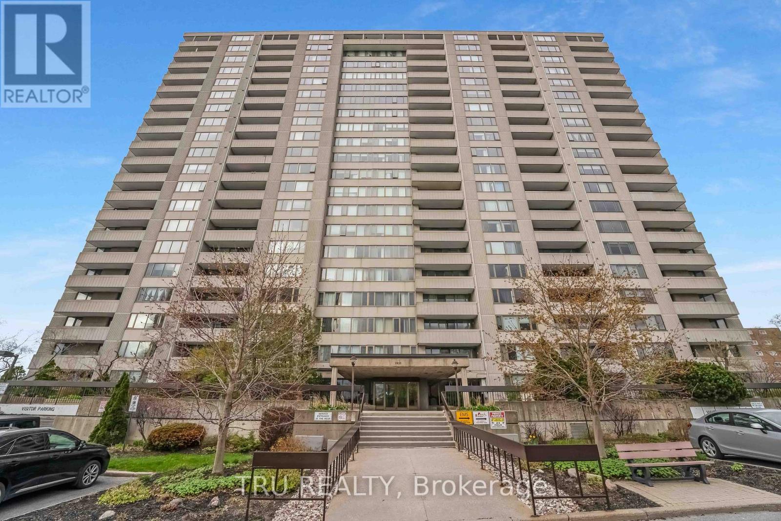 1504 - 2625 Regina Street, Ottawa, Ontario  K2B 5W8 - Photo 2 - X13105316