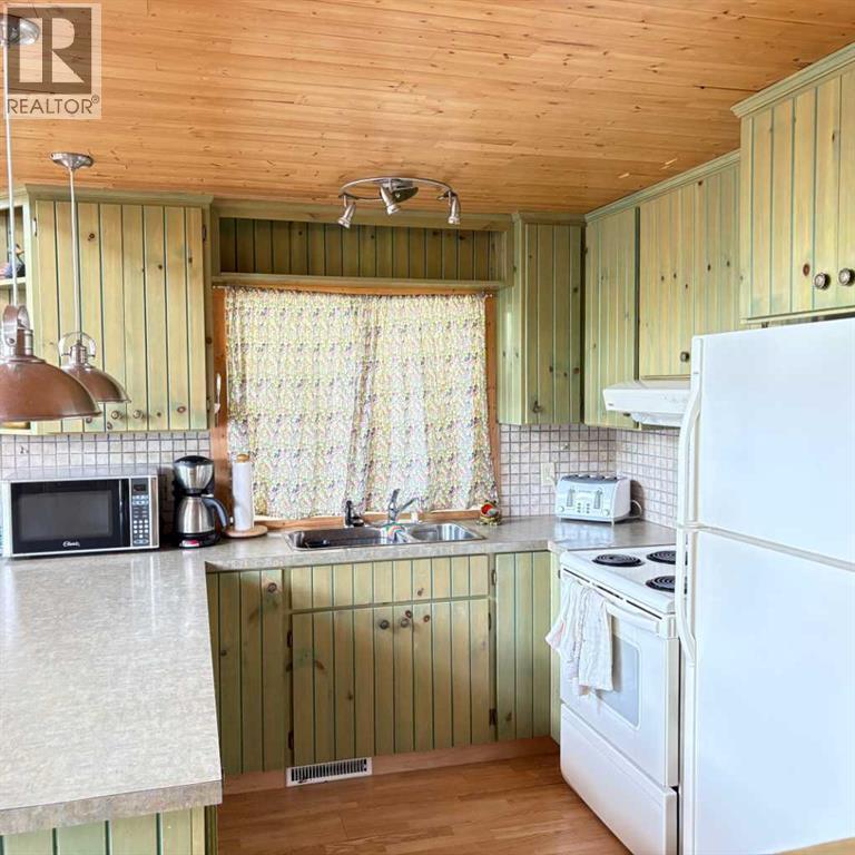 107, 70544 Rde Rd 243, M.d. Of, Alberta  T0H 3N0 - Photo 7 - A2294816