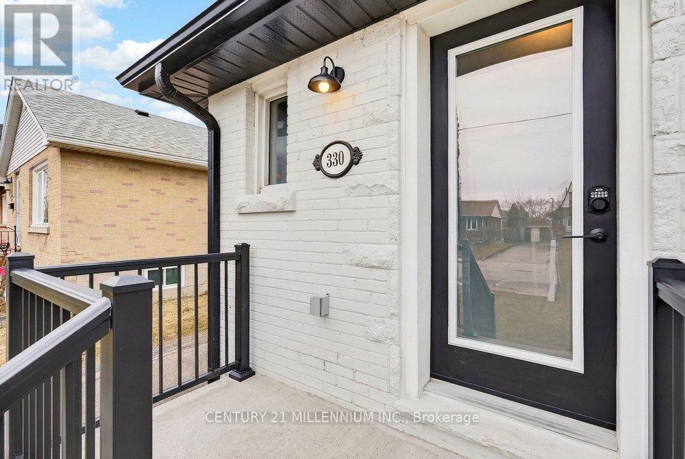 Upper - 330 East 15th Street, Hamilton, Ontario  L9A 4G5 - Photo 3 - X13026654
